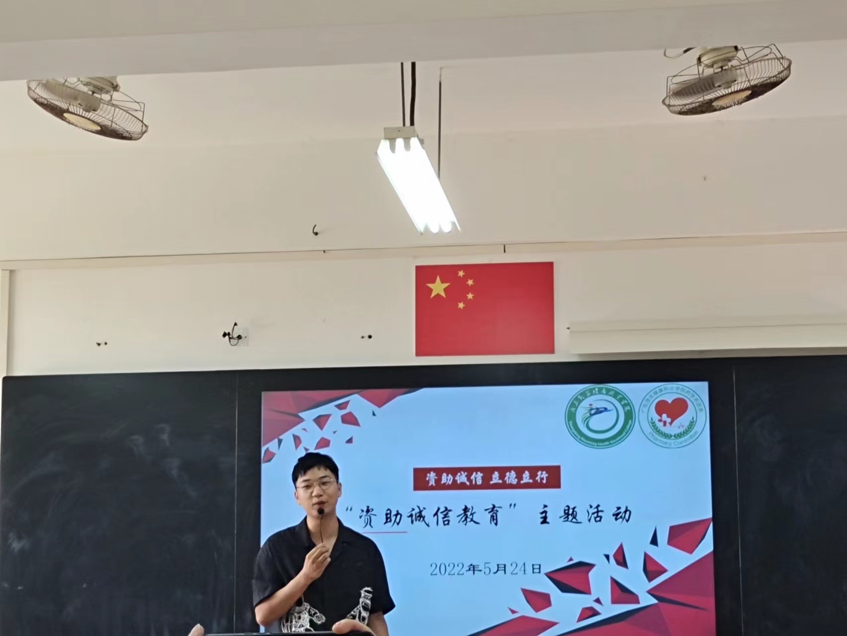 微信图片_20220525174545.jpg
